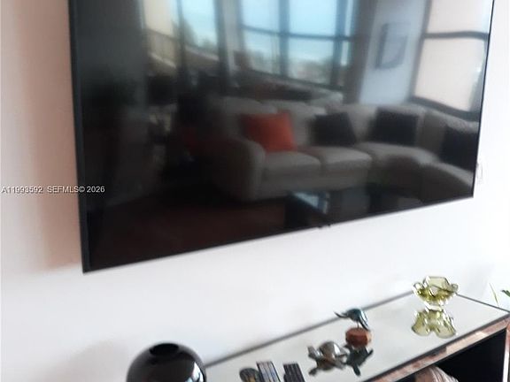 4th image of 2555 Collins Ave APT 703