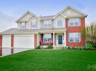 6406 Longford Dr, McHenry, IL 60050
