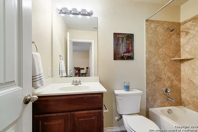 9743 Common Law — Photo 21