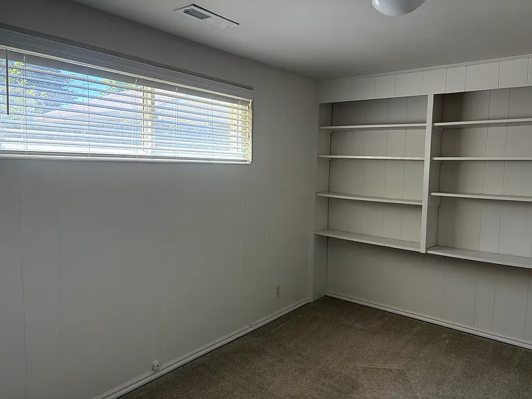 2138 E 6320 S — Photo 7