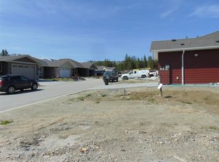 2715 Golf Course Dr #17, Schuswap, BC V0E1H2