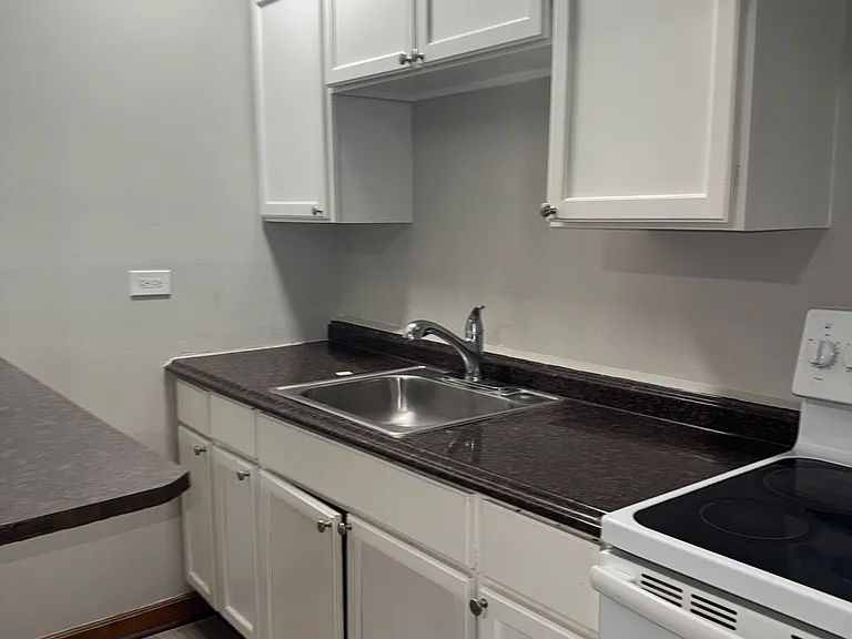 6726-2 N Glenwood Ave #104 — Photo 9