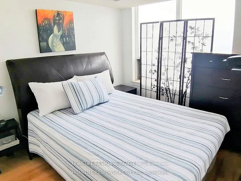 1720 Eglinton Ave E #LPH8 — Photo 15