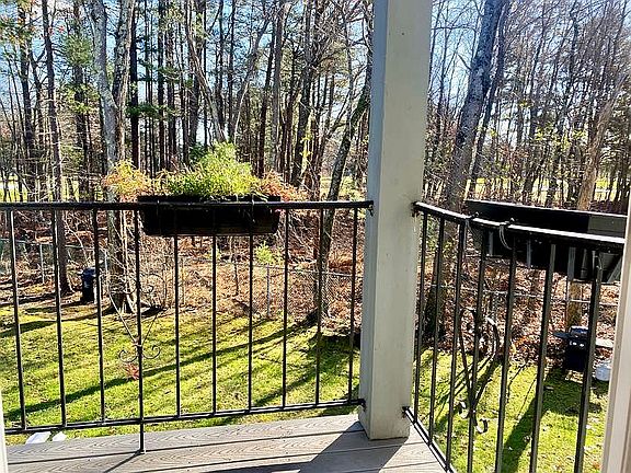 Private corner balcony 