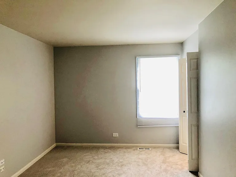 503 Orleans Ave — Photo 17
