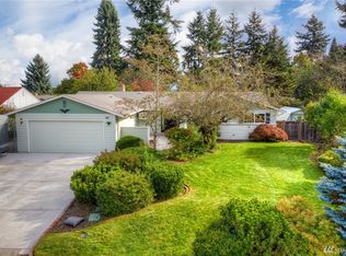 1111 Panorama Dr, Fircrest, WA 98466