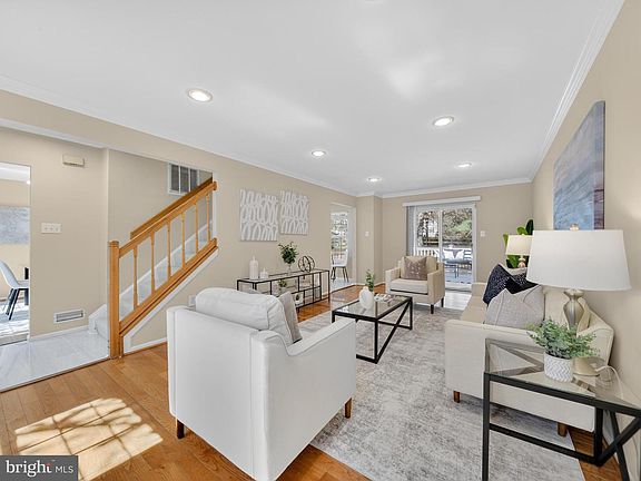 2nd image of 13825 Ranch Pl