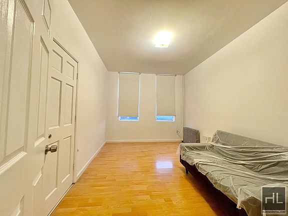 4th image of 214 Freeman St APT 1L