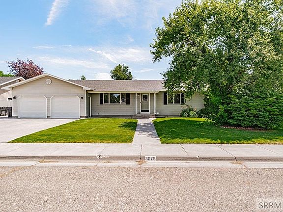 2nd image of 3075 Chaparral Dr