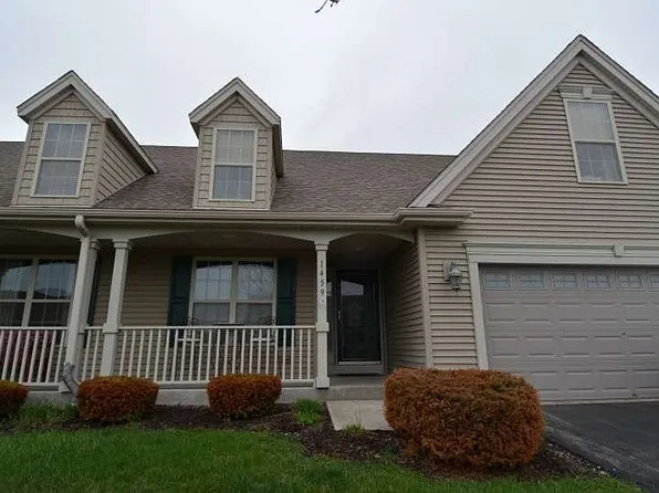 1459 Groves Ln, Union Grove, WI 53182