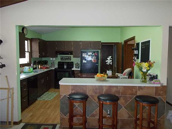 5th image of 604 Rahkewood Dr