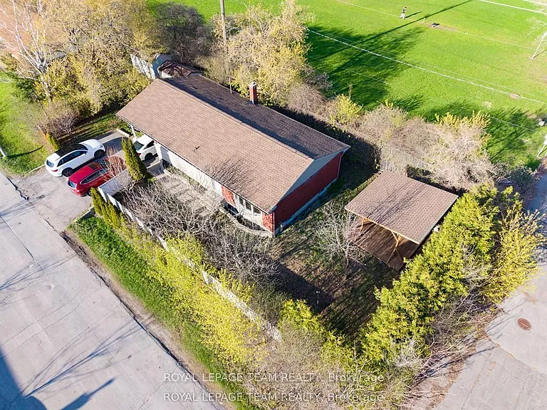 925 Moorvale St #UPPER — Photo 3