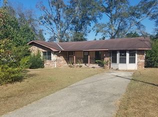 9 Wicker Rd, Cowarts, AL 36321