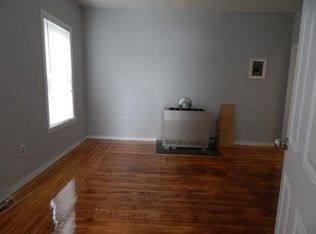 55 Prospect St, Fall River, MA 02720