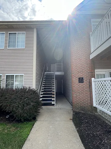 320 Village Pointe Dr #A Photo 1