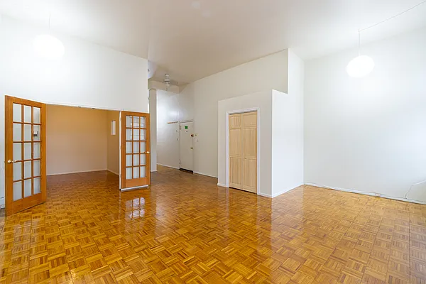 Rented by City Connections Realty | media 20