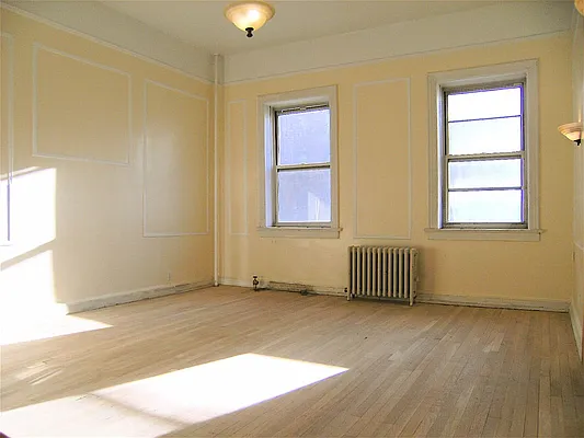 Rented by City Connections Realty | media 19