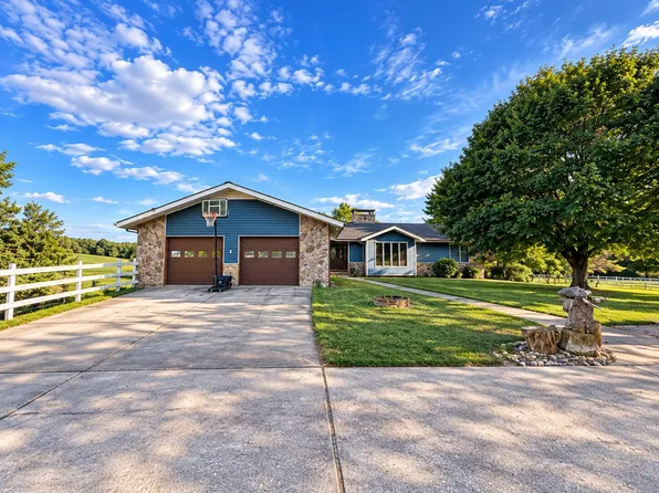 1561 Old Parrottsville Hwy, Parrottsville, TN 37843