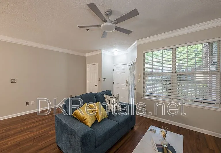 245 Amal Dr SW #2008 — Photo 6