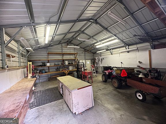 5th image of 7201 Bowen Rd