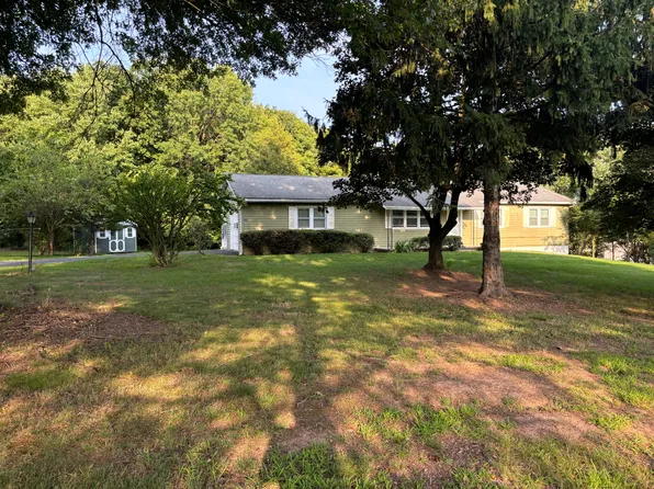 502 Krause Rd, Schwenksville, PA 19473