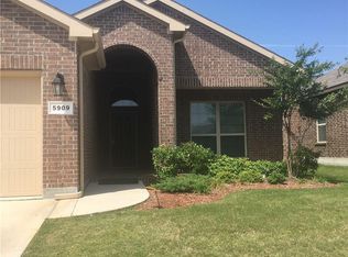 5909 Comanche Peak Dr, Fort Worth, TX 76179