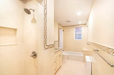 Rented by RealTegrity NY LLC