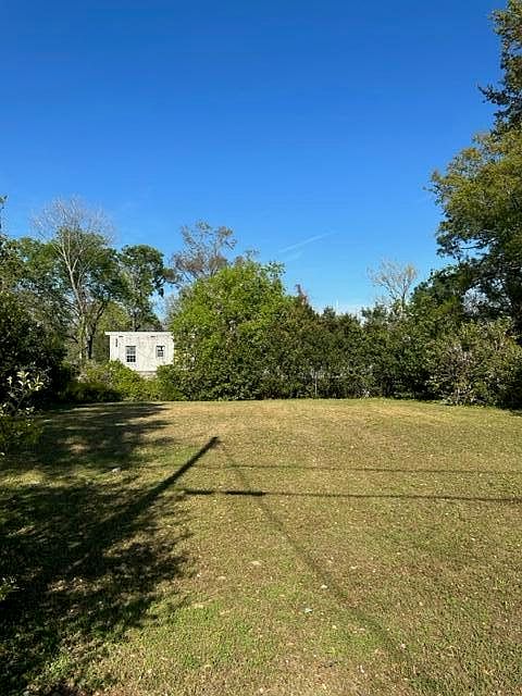 1st image of 2828 Spruill Ave