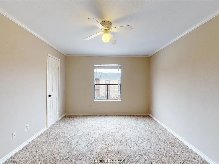 904 University Oaks Blvd #22 — Photo 14