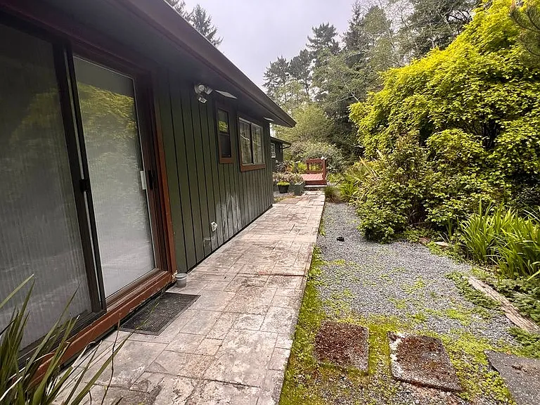 551 McDonald Creek Rd — Photo 31