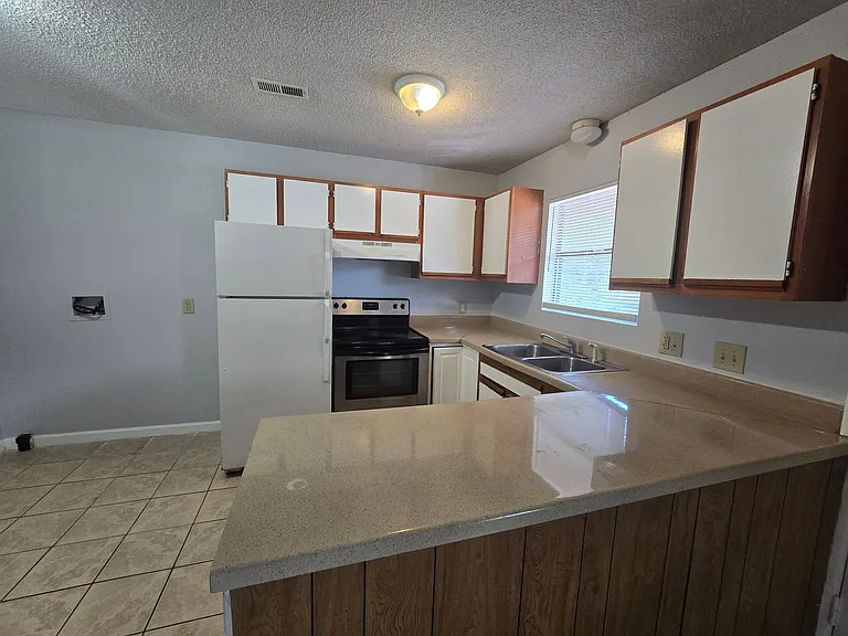 2708 Ingram Rd — Photo 5