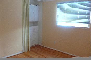 3rd image of 28316 Park Ct