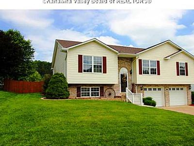 610 Steeple Chase Dr, Hurricane, WV, 25526