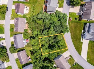 74 Monument Ln, Morgantown, WV 26508