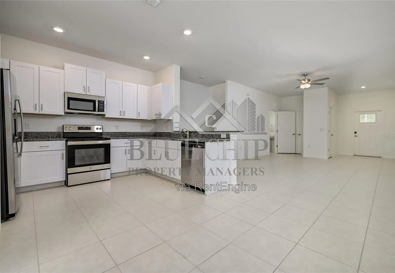 3 bed, 2.5 bath, 1634 sqft, $2,150 — Photo 2
