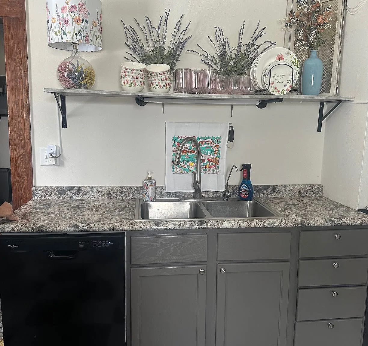 2 bed, $1,800 — Photo 4