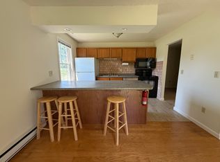 23 Twin Oaks Ter, South Burlington, VT 05403