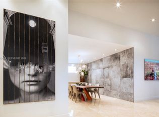 1651 NE 196th St, Miami, FL 33179