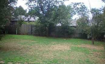 4th image of 4004 Larkwood Dr