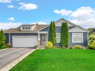 10723 Hillcrest Ln, Dyer, IN 46311