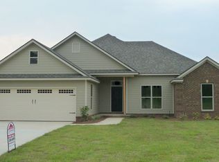 5129 Carlton Ridge Cir, Hahira, GA 31632
