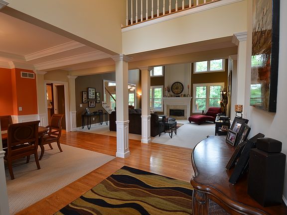2nd image of 1 Saint Edmunds Place Dr