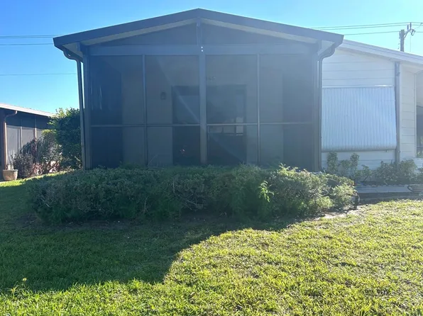 7445 SE Independence Ave, Hobe Sound, FL 33455