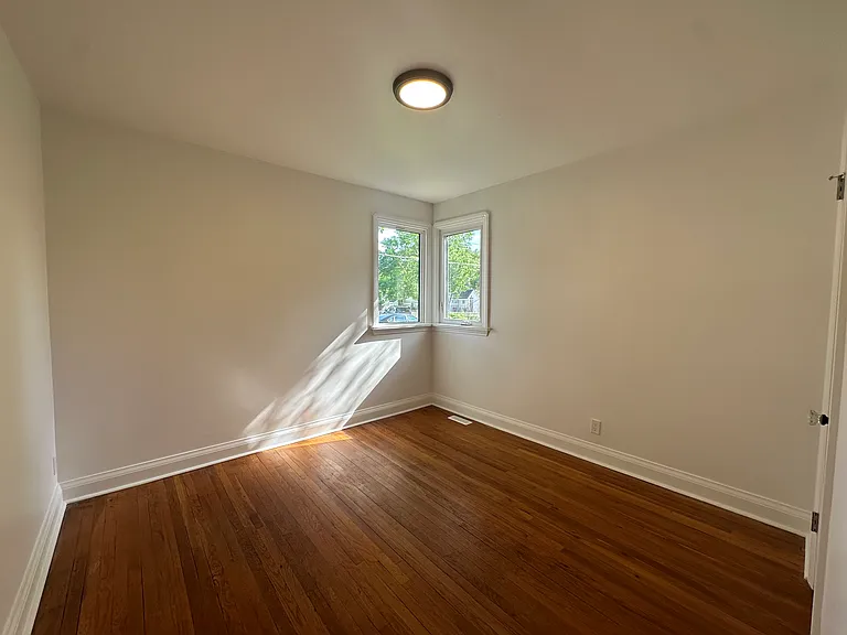 796 Dudley Ave #796 — Photo 10