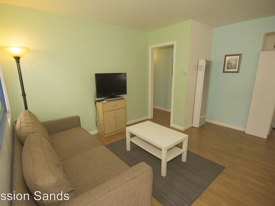 1st image of 3679 Bayside Ln