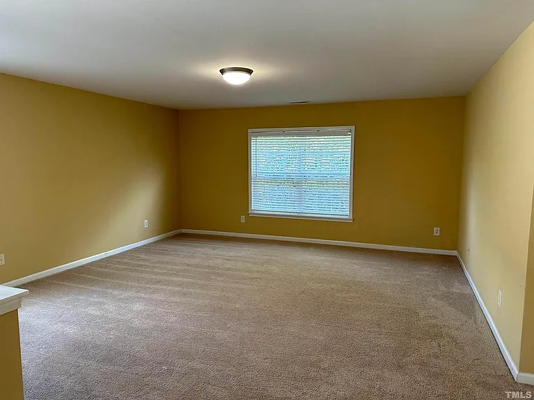213 Bikram Dr — Photo 36