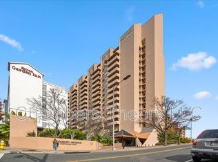 1301 N Courthouse Rd APT 1516, Arlington, VA 22201