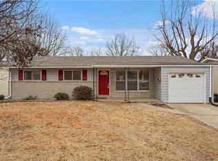 32 Radford Dr, Florissant, MO