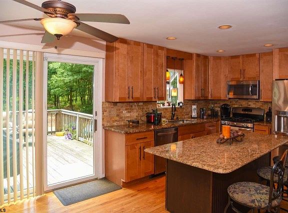 4th image of 810 Harlequin Dr