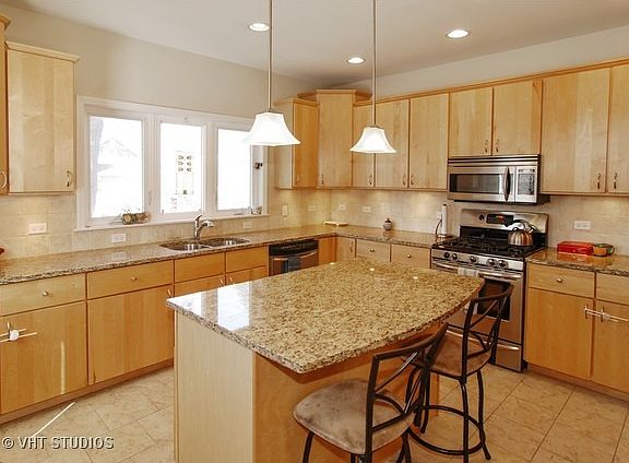 4th image of 1133 Ferdinand Ave